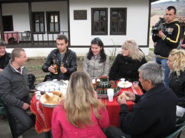 Младежите на ГЕРБ присъстваха на закриването на 