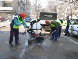 Общината ще изтегли заем от 2 милиона лева само за асфалтиране / Новини от Казанлък