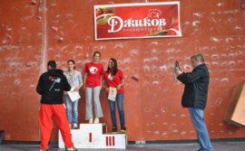 8 медала за казанлъшкото катерене в София