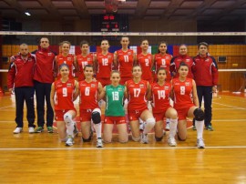 Волейболните девойки на страната ни останаха само на гейм от директно класиране за Европейското / Новини от Казанлък