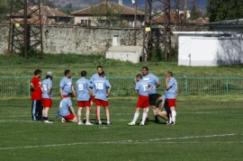 С много емоции и 6 гола в Арсенал стартира Междуфирмен футболен турнир