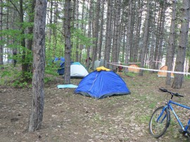 2500 килограма боклук събраха днес младежи на язовир Копринка