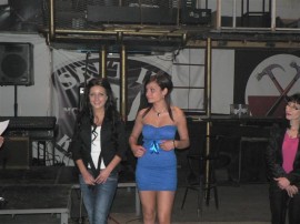 Галина Стоянова снощи посети подборния кръг за Царица Роза