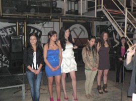 Галина Стоянова снощи посети подборния кръг за Царица Роза