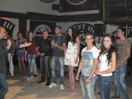 Галина Стоянова снощи посети подборния кръг за Царица Роза