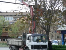 По сигнал на наш потребител възстановиха знак “СТОП“ на натоварено кръстовище