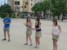 Роза от хора оформиха днес казанлъчани и белгийци 