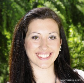 Първи професионални снимки на кандидатките за “Царица Роза“