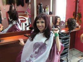 Казанлъшкият топ коафьор Стенли ще разкрасява кандидат-цариците