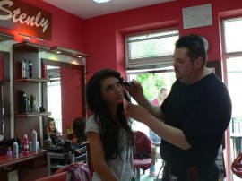 Казанлъшкият топ коафьор Стенли ще разкрасява кандидат-цариците