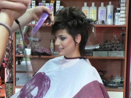 Казанлъшкият топ коафьор Стенли ще разкрасява кандидат-цариците