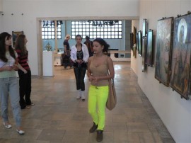 Претендентките за “Царица Роза“ обиколиха забележителности в общината