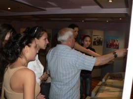 Претендентките за “Царица Роза“ обиколиха забележителности в общината