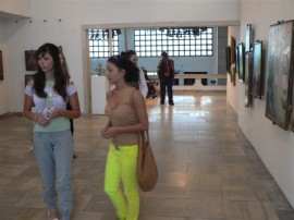 Претендентките за “Царица Роза“ обиколиха забележителности в общината