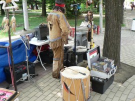 Музика от Андите звуча в центъра на Казанлък