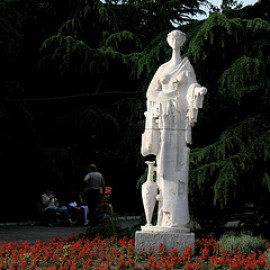 Би Би Си Кейбъл ще възстанови скулптурата на Тракийката  / Новини от Казанлък