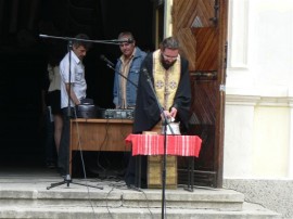 Американският културен аташе се поклони пред паметника на Кирил и Методий в Казанлък