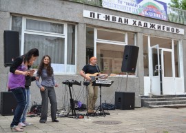 Мис и мистър Механо избраха с фойерверки в Механотехникума / Новини от Казанлък