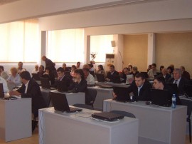 Такса за реклами дори върху частни имоти въведе днес ОбС Казанлък / Новини от Казанлък