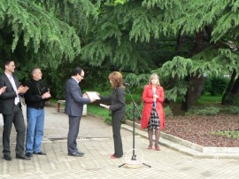 Официално откриха възстановената статуя на Тракийката