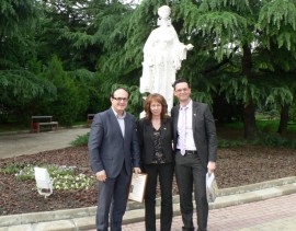 Официално откриха възстановената статуя на Тракийката