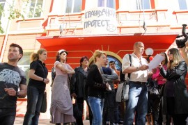 Театърът отвърна  / Новини от Казанлък