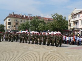 Празненства в центъра на Казанлък по случай празника на града и на детето