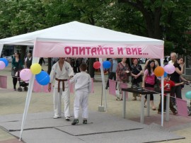 Празненства в центъра на Казанлък по случай празника на града и на детето