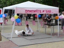 Празненства в центъра на Казанлък по случай празника на града и на детето