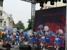 Празненства в центъра на Казанлък по случай празника на града и на детето