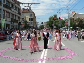 Карнавално шествие в Казанлък 3.06.2012