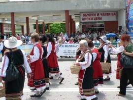 Карнавално шествие в Казанлък 3.06.2012