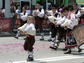 Карнавално шествие в Казанлък 3.06.2012