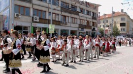 Записи от живите излъчвания на Kazanlak.Com: Избор на Царица Роза и Карнавално шествие / Новини от Казанлък