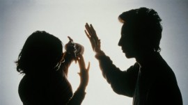 Семеен скандал завърши с комоцио и избит зъб / Новини от Казанлък