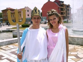 Царица Роза 2012 избира Павел Баня тази вечер / Новини от Казанлък