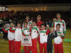 Казанлъшкото таекуон-до спечели 6 медала в Бургас / Новини от Казанлък