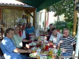 Футболистите на “Розова долина“ влезли в “А“ група отново стъпиха на стадион Севтополис