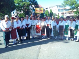 Казанлъшките хоротропци от НЧ “Жар“ се завърнаха от фестивал в Поморие / Новини от Казанлък