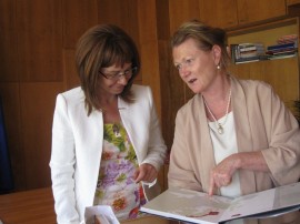 Посланикът на Норвегия подкрепя създаването на нов Музей на розата