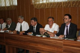 Петко Карагитлиев откри среща с общините, които са собственици на гори / Новини от Казанлък