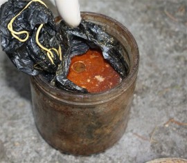 Сплашиха със самоделна бомба казанлъшки магазин / Новини от Казанлък