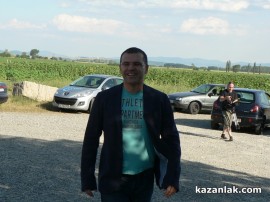 Симеон Дянков посети Голямата Косматка и обеща 1,5 милиона за казанлъшките гробници