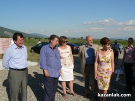 Симеон Дянков посети Голямата Косматка и обеща 1,5 милиона за казанлъшките гробници