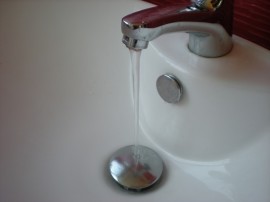 Подписка доведе до проверка на мрежата на ВиК в Хаджидимитрово / Новини от Казанлък