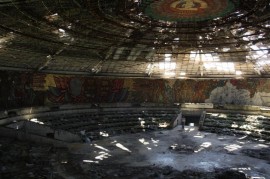 Отново затвориха входовете на паметник Бузлуджа