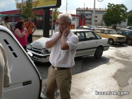 Верижна катастрофа на надлеза в посока от Арсенал към центъра / Новини от Казанлък