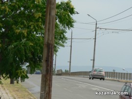 Верижна катастрофа на надлеза в посока от Арсенал към центъра