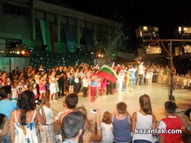 Млади казанлъшки художници се завърнаха от Международен фестивал в Созопол / Новини от Казанлък