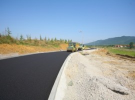 Асфалтират четвъртокласните пътища в Община Казанлък ? / Новини от Казанлък